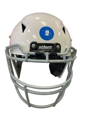 Schutt Vengeance youth football helmet